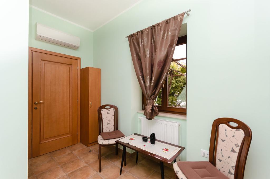 Apartments Milan Medveja Dış mekan fotoğraf